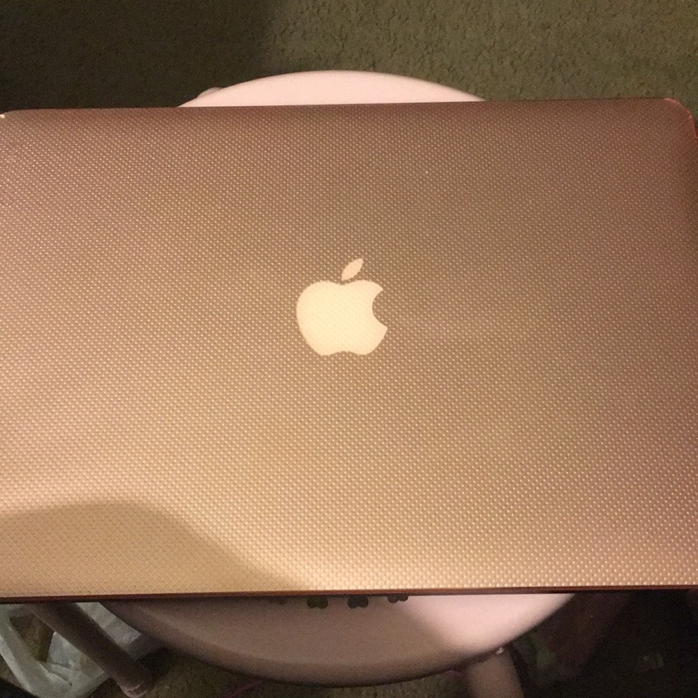 MacBook